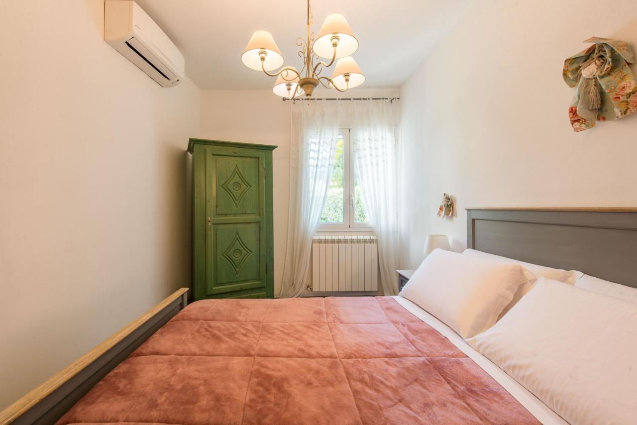 Villa Cinzia-150 Mt From The Beach Mondello Εξωτερικό φωτογραφία